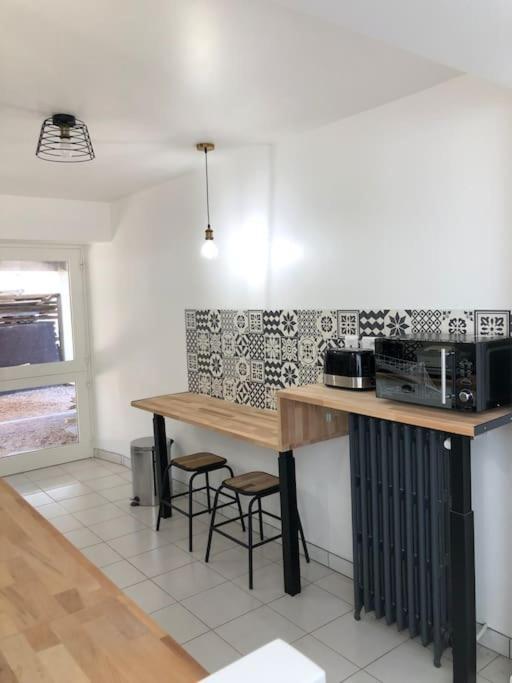 Chez Sophie Et Gege. Maison De Ville, Deux Chambres, De Plain-Pied ฟีแฌก ภายนอก รูปภาพ